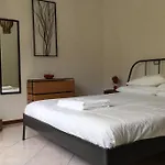 Le Girandole Apartment Como